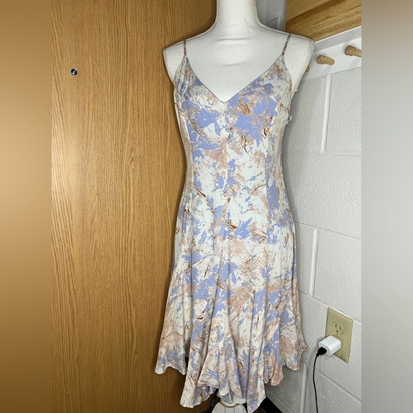 ASTR The Label Godet Tie Dye Slip Dress Size Medium - Picture 4 of 4